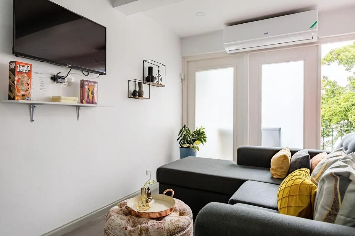 אוצ'ו ריוס Modern Beachfront Condo with Stunning Sea Views 0*, אוצ'ו ריוס